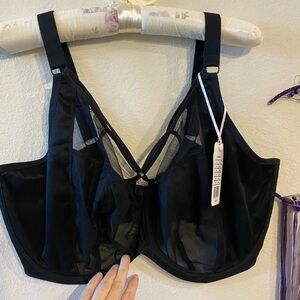 BNWT Elomi bra 40M (US)